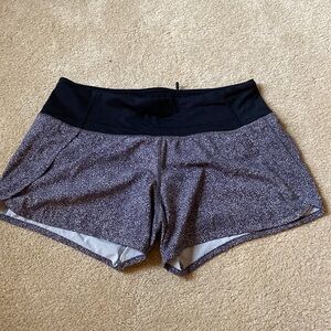 LULULEMON SHORT